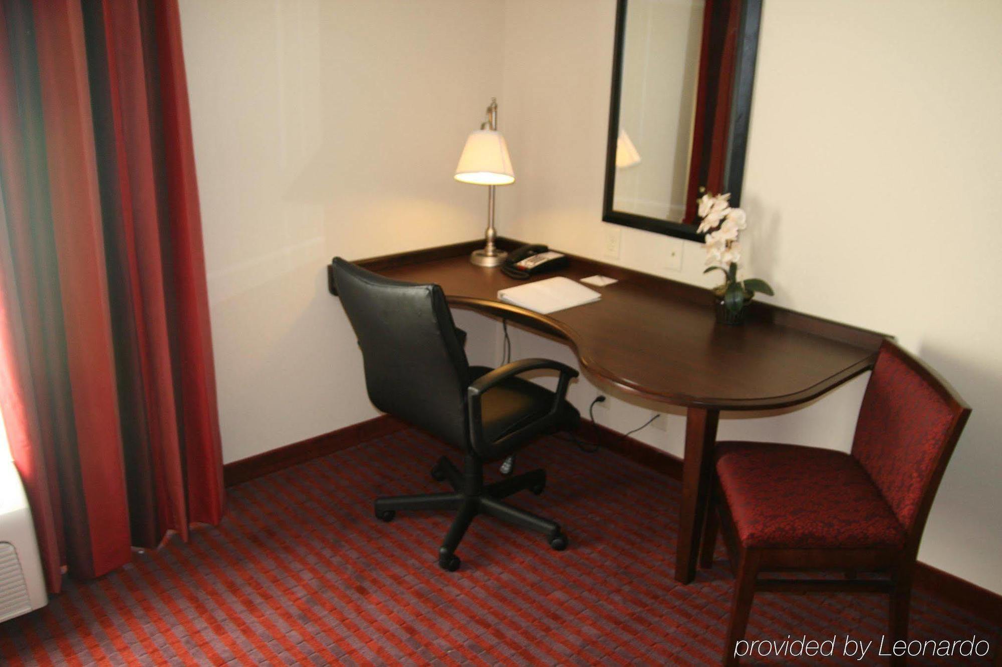 Hampton Inn Richmond - Airport Sandston Quarto foto